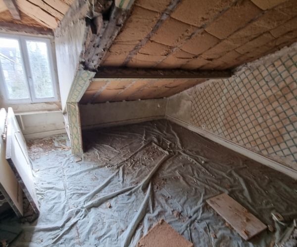 Combles avant aménagement dans une maison à Chatou